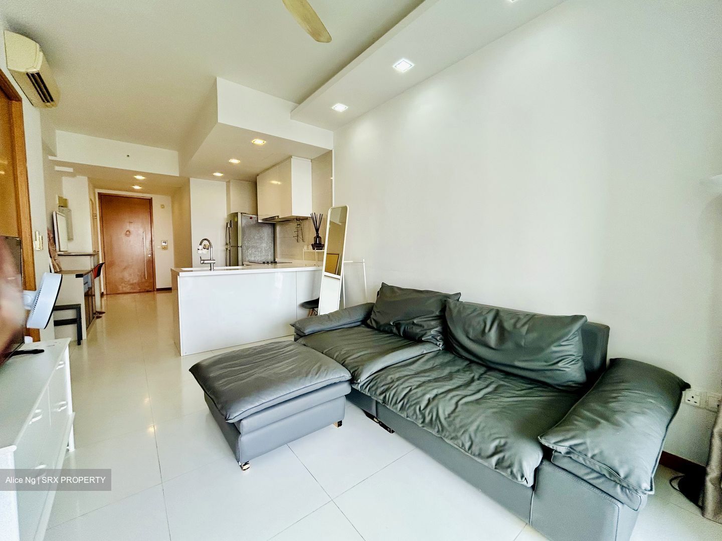 Beacon Heights (D12), Condominium #559479171